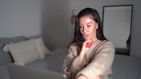Snapshot of sweet_and_honest chatting on September 26, 9:45 pm Dorothea online show from September 26, 9:45 pm