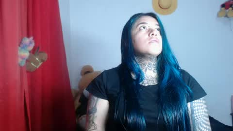 Bubbles online show from July 10, 10:53 pm
