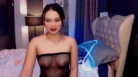Snapshot of sweet_candyxz chatting on February 6, 2:44 am sweet_candyxz online show from February 6, 2:44 am