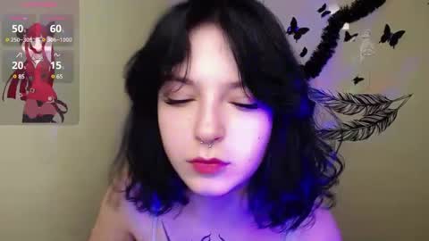 Snapshot of sweet_cherryg chatting on February 27, 10:26 am Ivy online show from February 27, 10:26 am