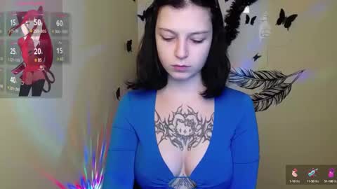 Snapshot of sweet_cherryg chatting on January 16, 1:14 pm Ivy online show from January 16, 1:14 pm