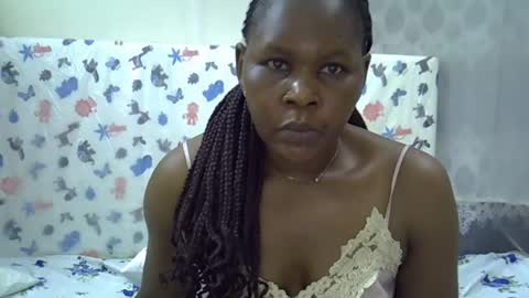 sweet_dori33 online show from August 5, 12:39 am