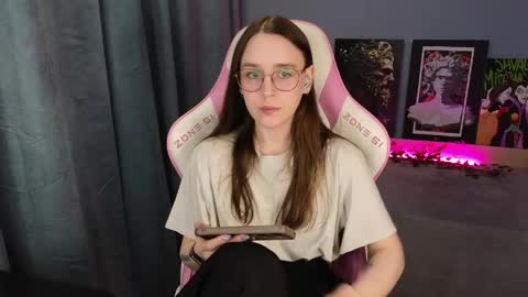 Alice online show from May 29, 3:26 am