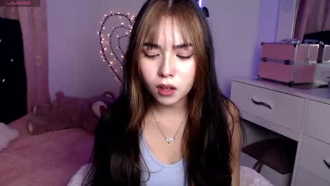 Hannah online show from May 1, 2:48 am