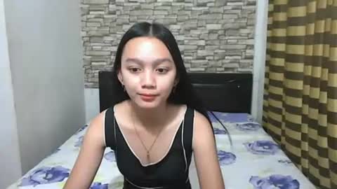 sweet_kaira online show from December 2, 3:08 am