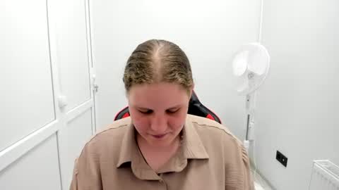 Karla online show from July 26, 2:25 pm