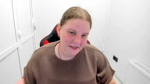 Karla online show from June 20, 12:52 pm