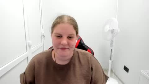 Karla online show from July 12, 2:18 pm