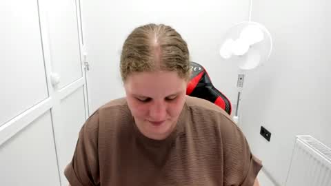 Karla online show from July 16, 2:43 pm