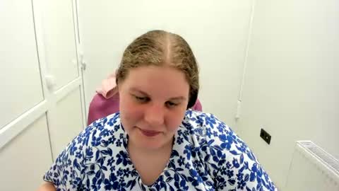 Karla online show from June 18, 12:32 pm
