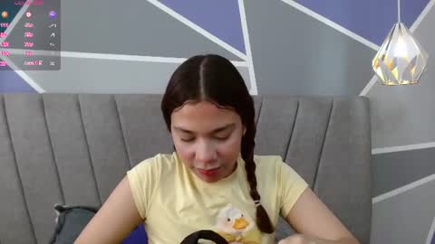 sweet_kitty_05 online show from June 12, 5:43 pm