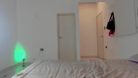 Snapshot of sweet_lia1_ chatting on September 15, 11:01 pm Hi Im Lia Your dreams came true online show from September 15, 11:01 pm