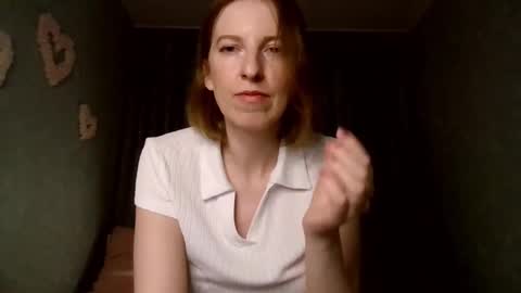 Snapshot of sweet_lilbunny chatting on October 14, 2:08 pm sweet_lilbunny online show from October 14, 2:08 pm