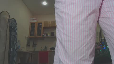 Snapshot of sweet_martinique chatting on December 27, 12:39 am TexasPAWG101 online show from December 27, 12:39 am
