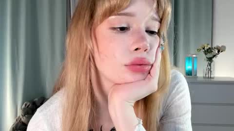 Melissa. Join me on Fansly link in social medias online show from March 11, 10:01 pm