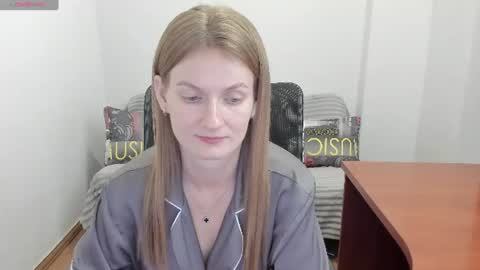 Mila online show from July 7, 5:49 pm