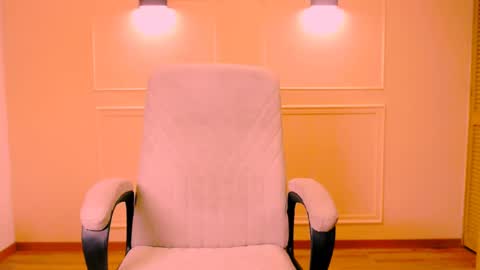 My name is Catalina. Please say hello I like to chat with you. If you have requests please use tip online show from October 29, 3:00 am