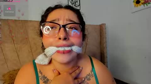 Cristina online show from June 24, 6:29 pm
