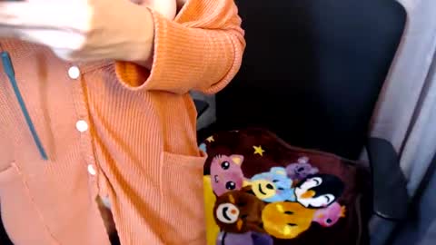 Snapshot of sweet_pee1 chatting on March 6, 1:14 pm Jane online show from March 6, 1:14 pm
