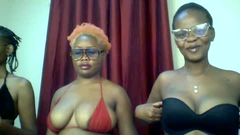 sweet rayana  online show from June 29, 5:14 am