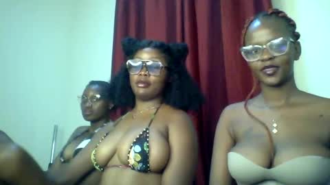 sweet rayana  online show from July 5, 4:19 am