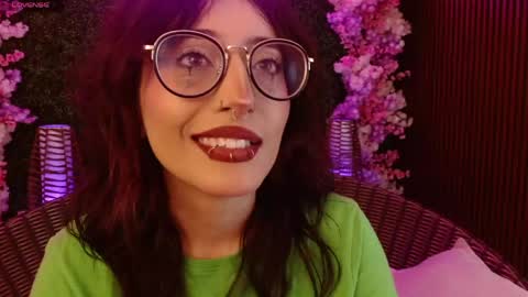 Roxanee online show from May 4, 9:07 pm