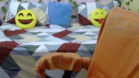 Snapshot of sweet_shivani chatting on February 4, 3:44 am sweet_shivani online show from February 4, 3:44 am