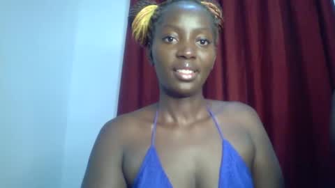 Snapshot of sweet_zuri3 chatting on March 3, 12:23 am zuri online show from March 3, 12:23 am