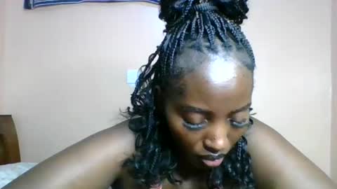 zuri online show from June 15, 7:47 pm