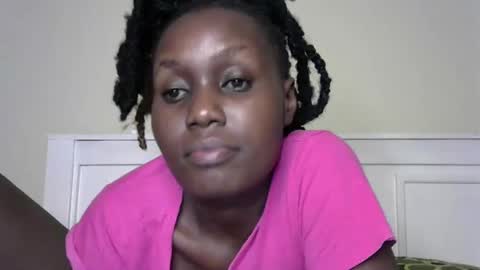 Snapshot of sweetandria_ chatting on January 6, 12:59 am sweetandria_ online show from January 6, 12:59 am