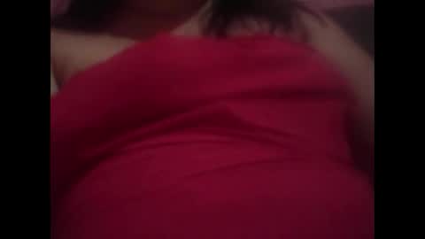 Snapshot of sweetapple808216 chatting on December 23, 6:11 am sweetapple808216 online show from December 23, 6:11 am