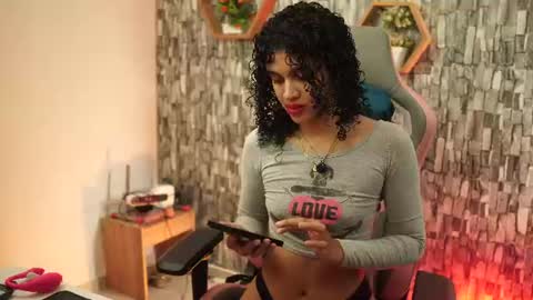 Salom independent model online show from June 27, 6:25 pm