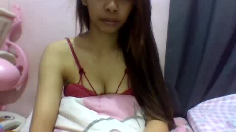 Snapshot of sweetchixxx chatting on January 23, 3:22 pm sweetchixxx online show from January 23, 3:22 pm