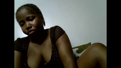 sweetcoochiex online show from June 15, 11:16 pm