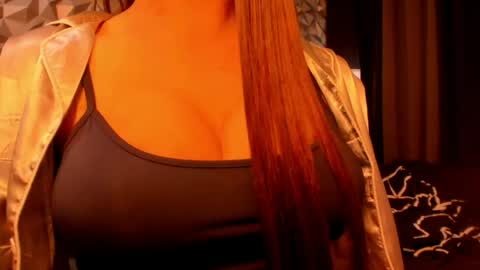 mercedes online show from April 28, 1:48 pm