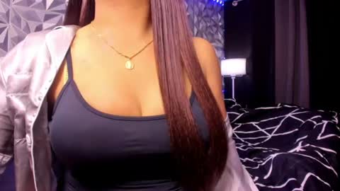 mercedes online show from June 20, 6:17 am