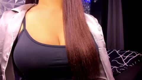 mercedes online show from July 8, 10:56 pm