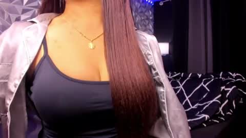 mercedes online show from June 22, 4:04 pm