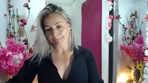 sweef online show from July 19, 7:38 pm