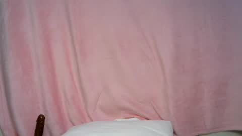 sweetheidey online show from July 10, 11:04 pm
