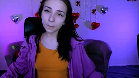 Chloe online show from February 16, 9:42 am