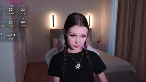 bratty gf online show from April 24, 4:04 am