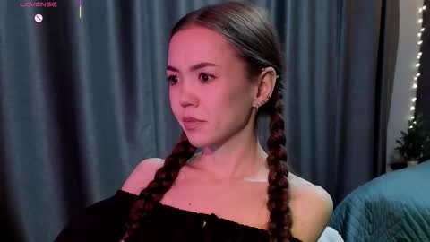 sweetieee_kira online show from February 3, 1:05 am