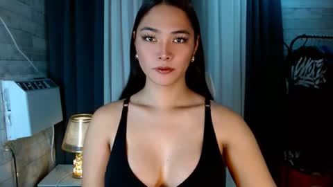 sweetiefox1 online show from October 22, 2:16 am