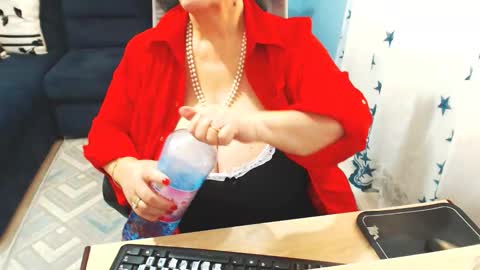 Snapshot of sweetladyrebeka chatting on March 2, 1:09 pm Rebeka online show from March 2, 1:09 pm