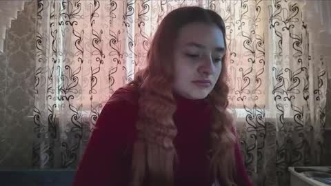 sweetliaison online show from March 18, 6:07 am