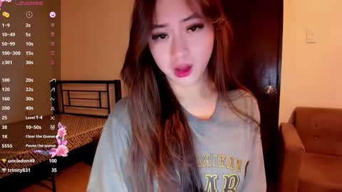 Zoe online show from November 3, 3:32 am