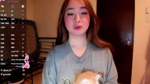 Zoe online show from July 14, 2:05 am