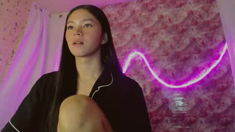 JANE LOVES YOU online show from March 14, 9:10 am