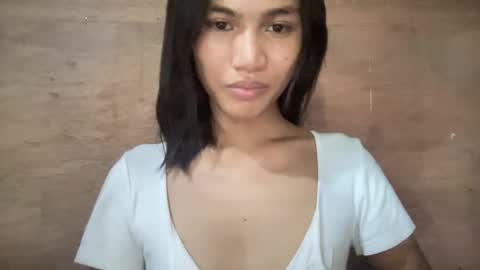 Nia online show from November 29, 6:39 am